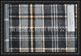 Spun-dyed interwoven flannel